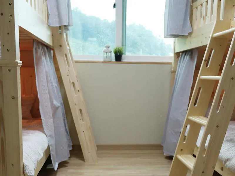 Incheon Airport Mr.Kim Guesthouse