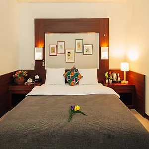 3* ホテル Airporthotel Airstay